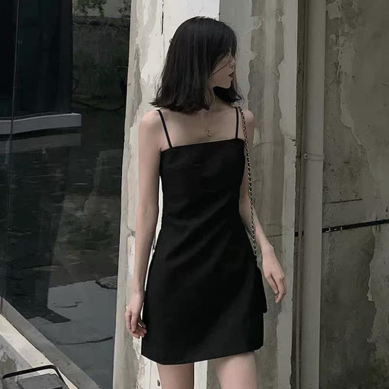 Váy 2 dây trơn đen phong cách giới trẻ Hàn Quốc- váy body 2 dây tôn dáng chất đẹp ( hàng có sẵn)  ྇
