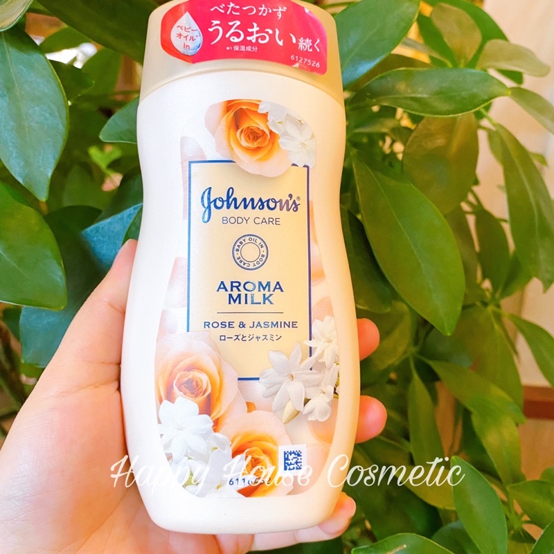 Sữa dưỡng thể mịn màng Johnsons Body Care Nhật Bản 200ml