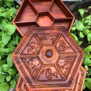 Khay mứt bánh kẹo gỗ hương