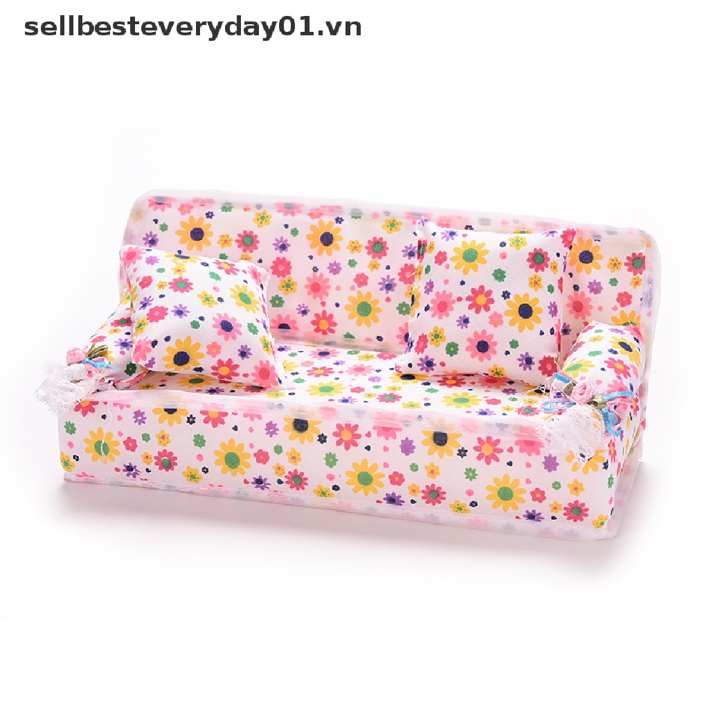 Bộ 3 cái ghế sofa và gối tựa trang trí nội thất nhà búp bê