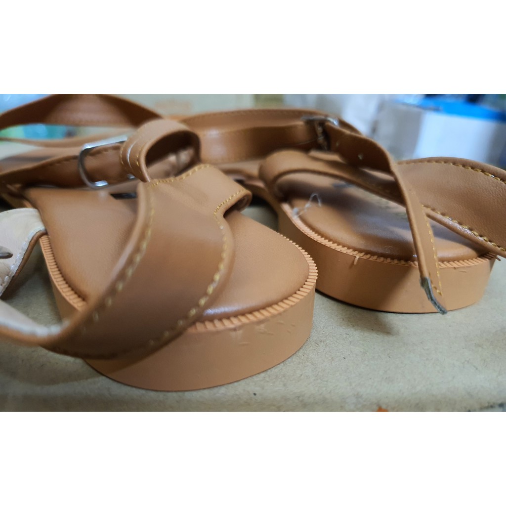 Giày thể thao, đi mưa, sandal, cao gót