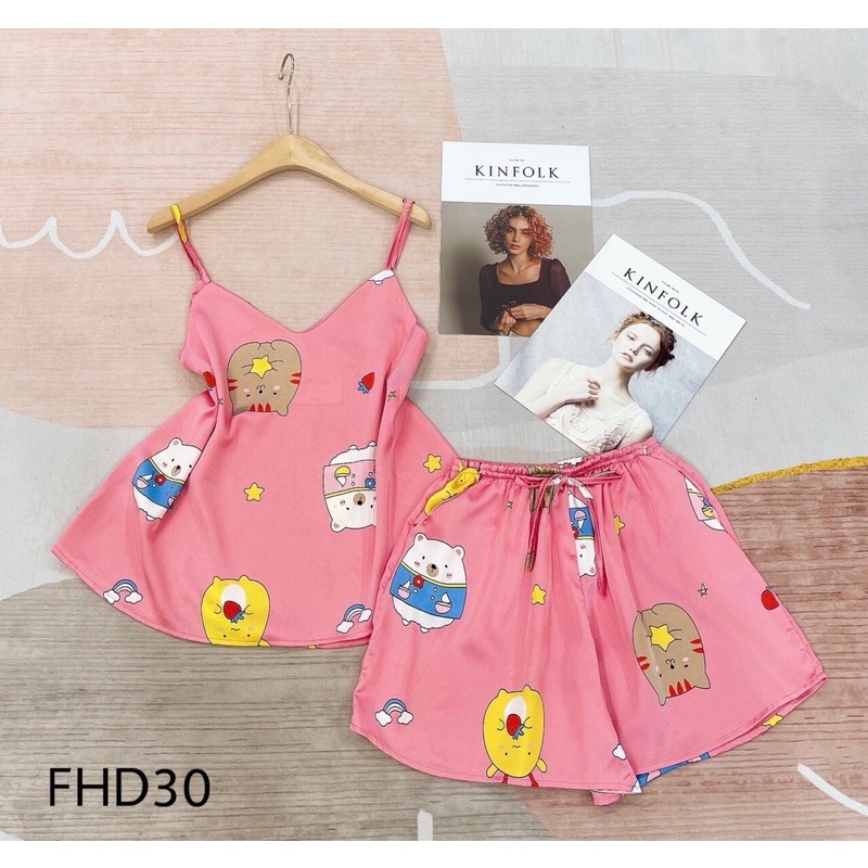 [MÃ MOONI227 GIẢM 10K + FREESHIP EXTRA] Đồ ngủ bộ mặc nhà Lụa Satin 2 dây hoạ tiết trẻ trung | BigBuy360 - bigbuy360.vn