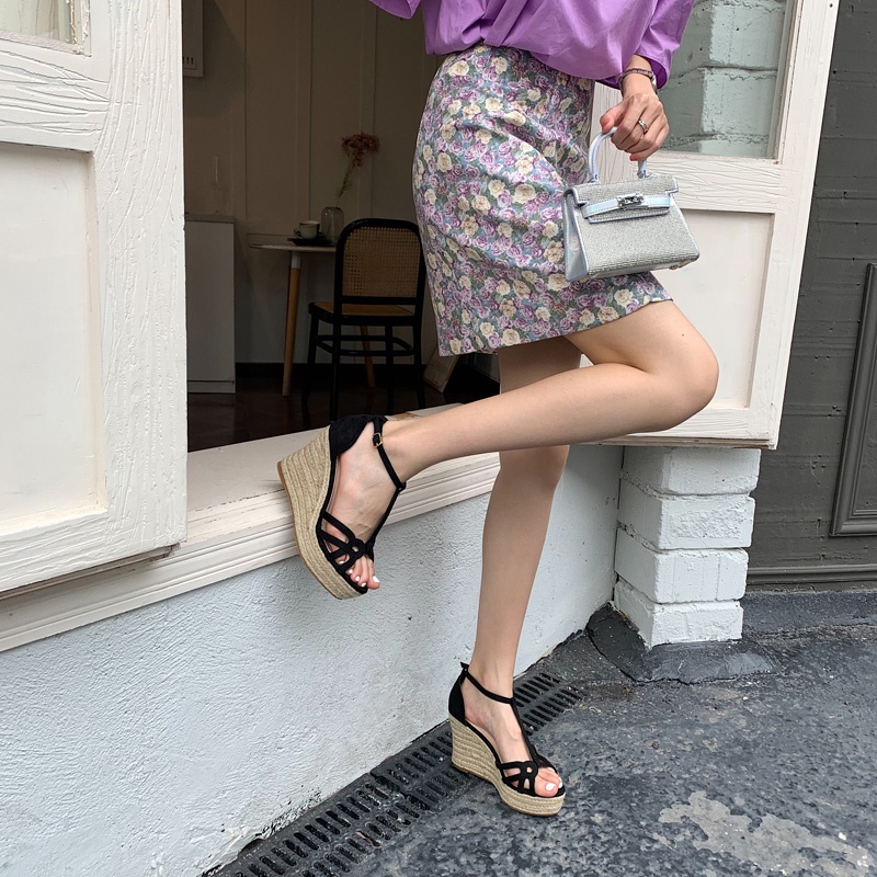 Giày Sandal Cao Gót Đế Xuồng Bằng Dây Rơm Bện Phong Cách Âu Mỹ 2022