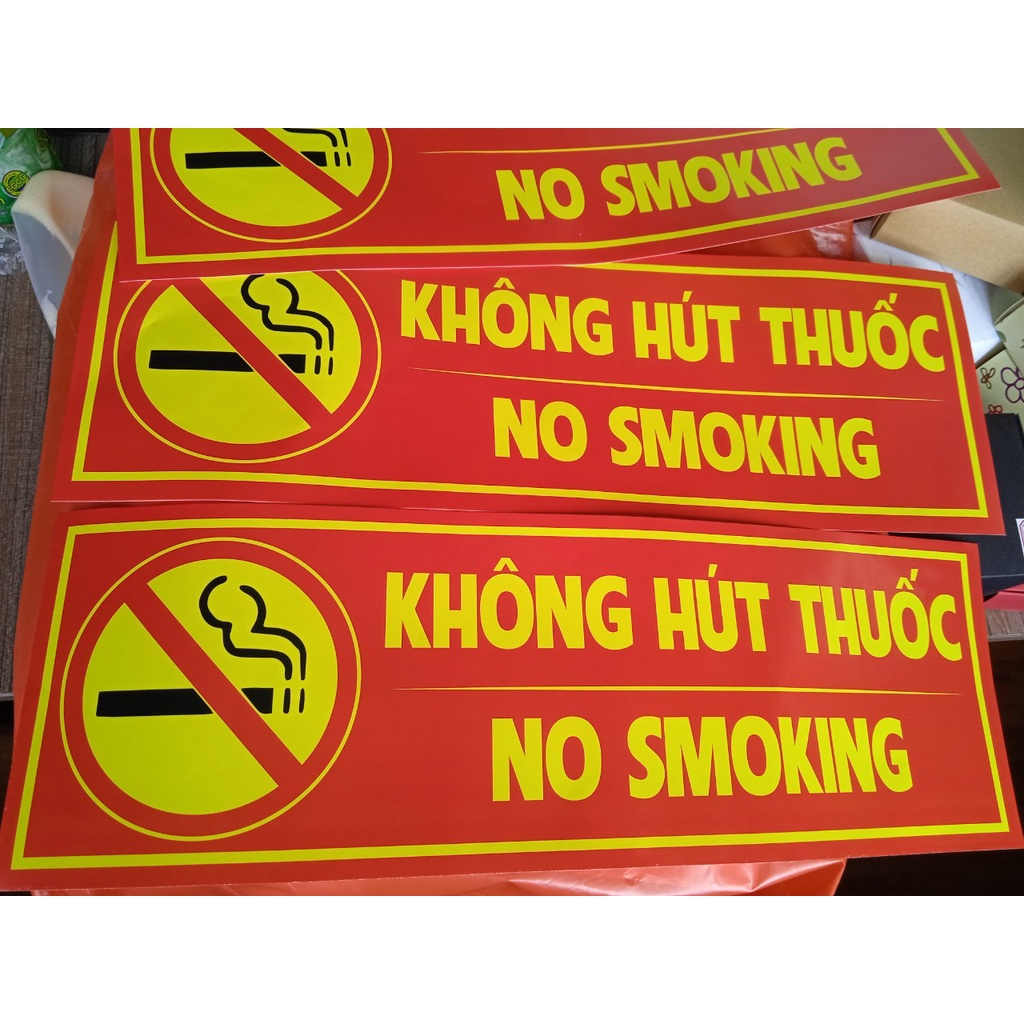 Tem Decal Dán Logo Không Hút Thuốc Nền Đỏ Chữ Vàng 45x15cm