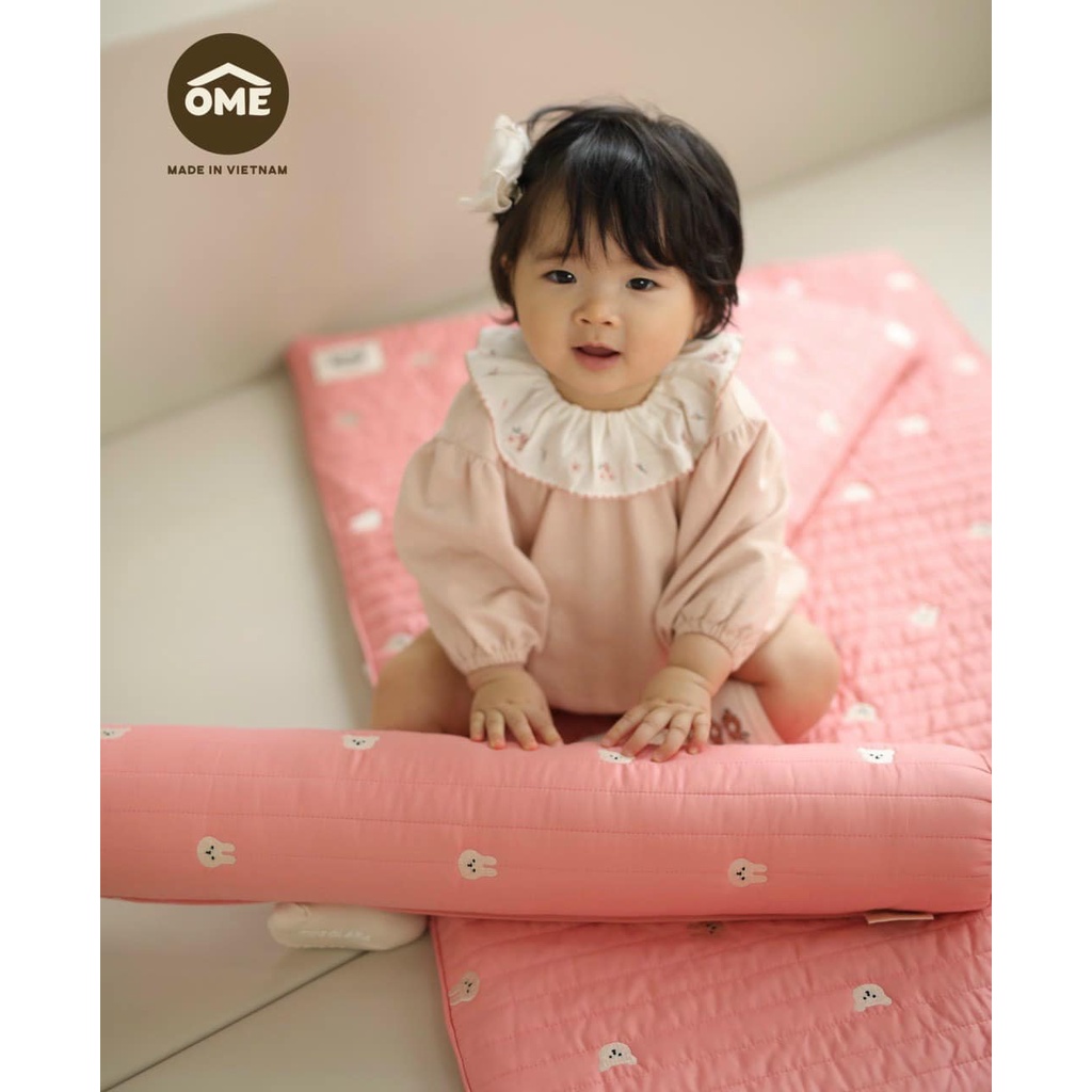 Gối ôm kiêm gối chặn bông cho bé vỏ thêu cao cấp OME (60*10) [sishibaby] - Tặng kèm túi đựng