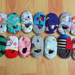 30 đôi giầy nỉ cho bé
