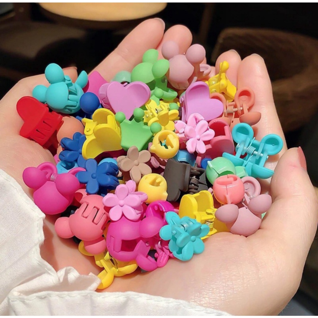 Kẹp tóc càng cua mini màu sắc ngẫu nhiên  cho bé gái