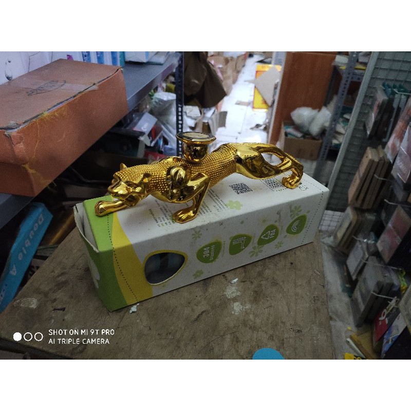 Đế hít nam châm giá đỡ điện thoại trên ô tô 360 độ con Ếch | BigBuy360 - bigbuy360.vn