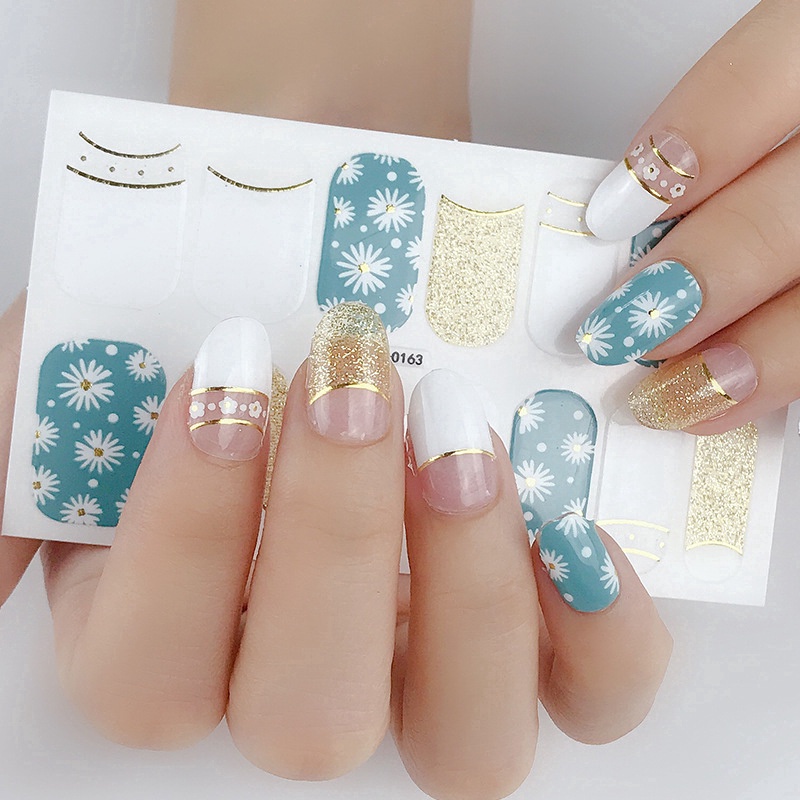 Set 14 miếng dán 3D trang trí móng tay