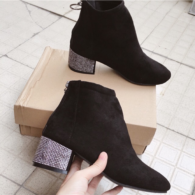 Boot nữ da lộn gót đính đá sang chảnh (kèm video) | BigBuy360 - bigbuy360.vn