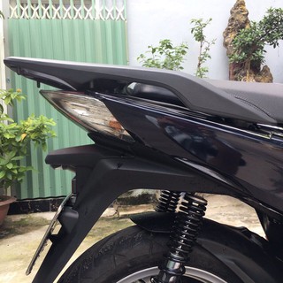 Tay dắt - Cảng sau SH 300i ( ZHIPAT )