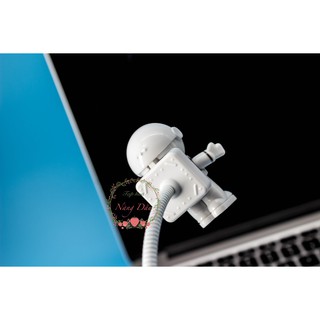 ĐÈN LED PHI HÀNH GIA - KẾT NỐI CỔNG USB CHO LAPTOP