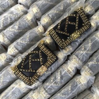Chanel boy sang chảnh