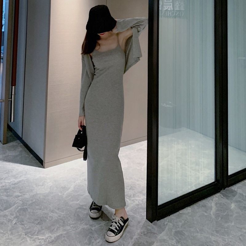 Bộ đầm hai dây có áo khoác tay dài kiểu dáng ôm eo phong cách phương tây thời trang mùa thu