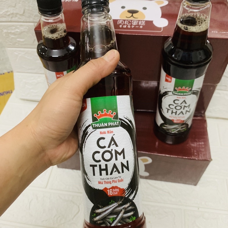 NƯỚC MẮM CÁ CƠM THAN THUẬN PHÁT CHAI 750ml