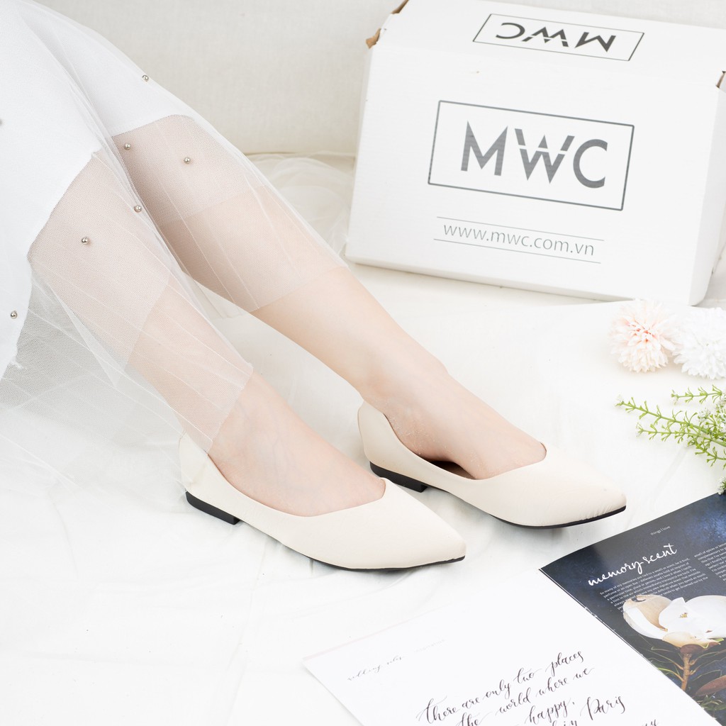 [Mã FATHANG5 giảm 10K đơn 50K] Giày búp bê lụa phong cách basic MWC NUBB- 2204 | BigBuy360 - bigbuy360.vn