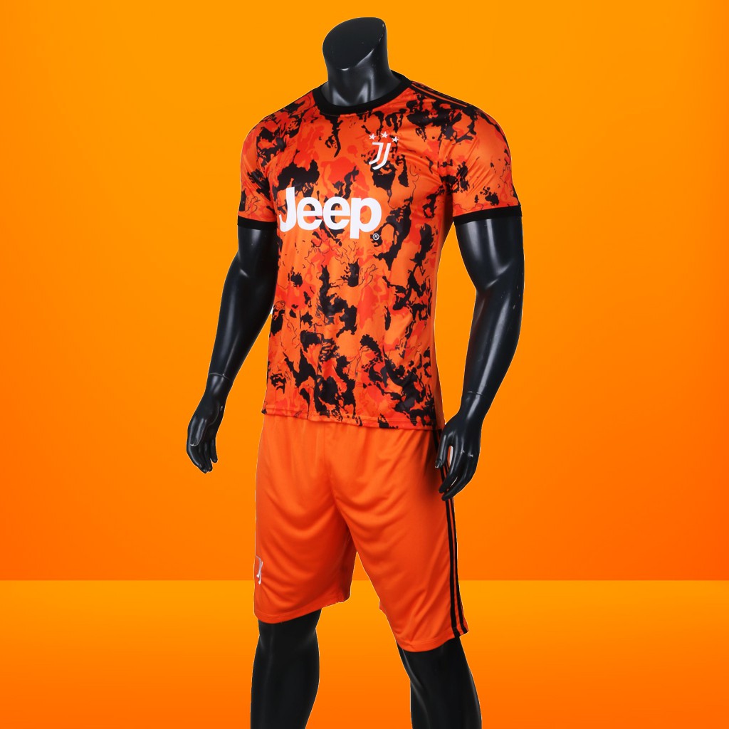 Bộ bóng đá màu cam 2022