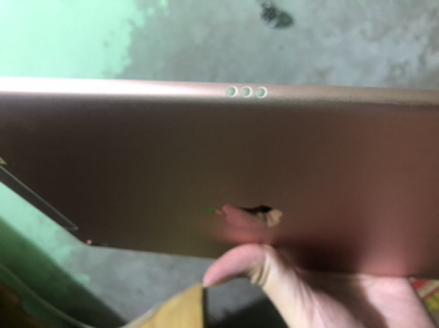Ipad pro 9.7 99% like new 32gb 4G Tặng Bao Da ipad air2 | BigBuy360 - bigbuy360.vn