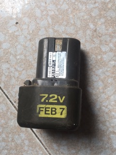Vỏ pin , sạc linh tinh