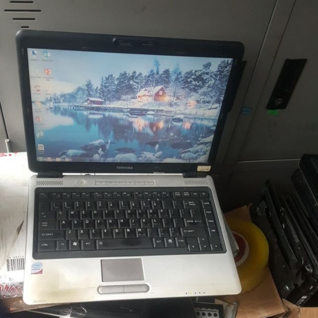 Máy tính văn phòng giá rẻ Toshiba U200 l310