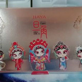 Set son lì 5 mỹ nhân