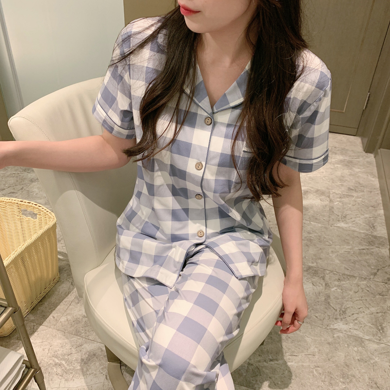 Bộ Đồ Ngủ Lụa Ngắn Tay Gợi Cảm Dành Cho Nữ
