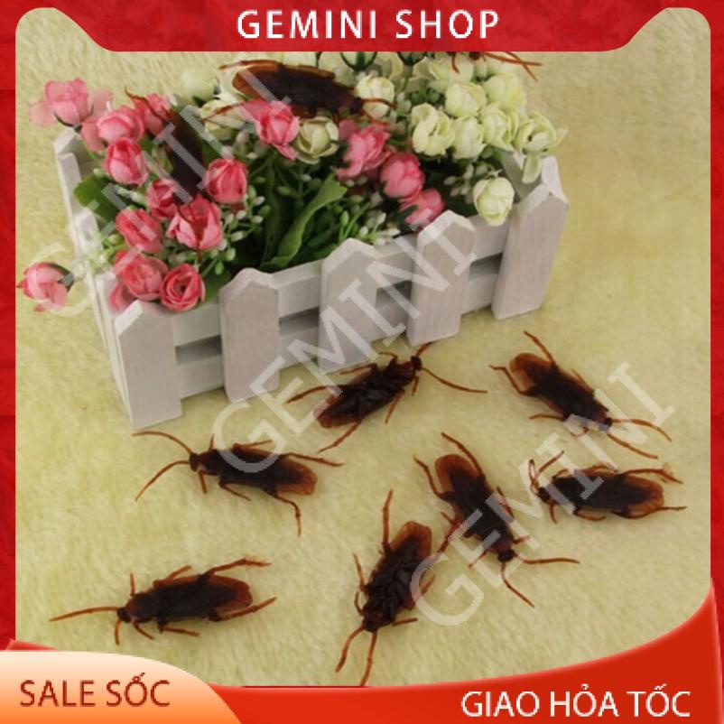 Đồ chơi con gián nhựa tinh nghịch bằng nhựa dẻo trang trí Halloween, làm đồ chơi cho chó mèo G55 GEMINI SHOP