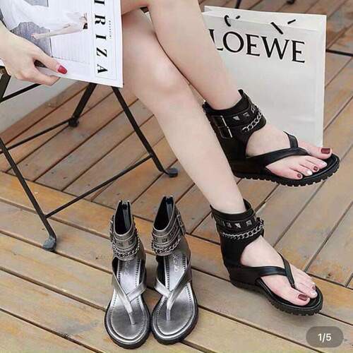 Sandal nữ Hàn Quốc, dép xỏ ngón nữ, từ da cao cấp, có trang trí quai xích, cao 7 phân