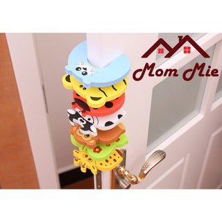 Miếng xốp chặn cửa tránh kẹt tay bé hình thú - K066