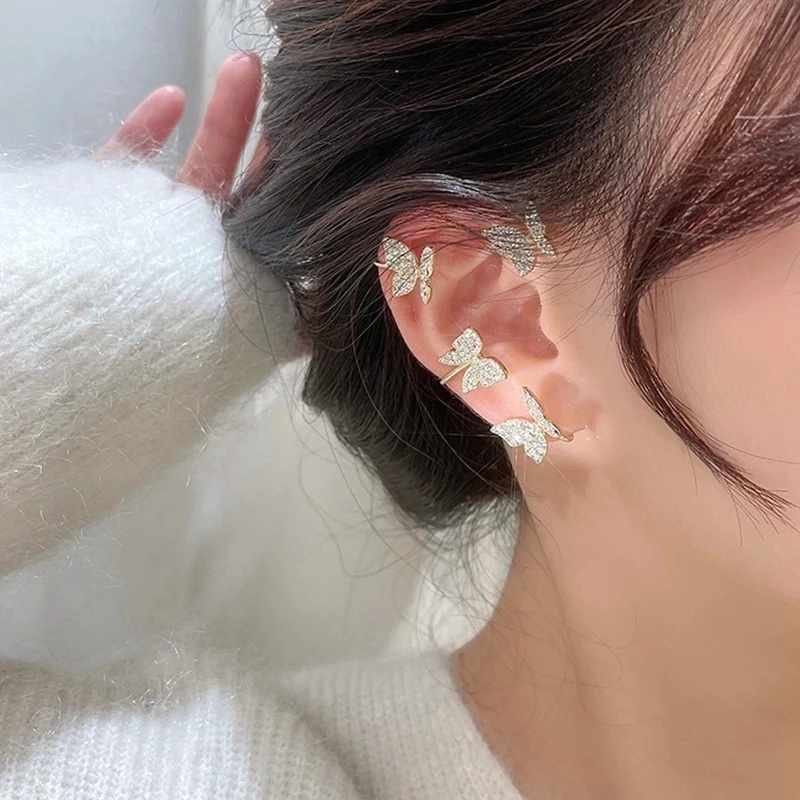 1 khuyên tai hợp kim dáng dài hình bướm đính đá lấp lánh