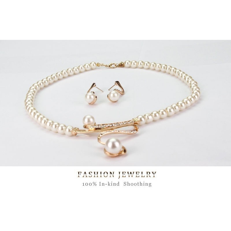 Bộ vòng cổ + bông tai đính ngọc trai cho cô dâu