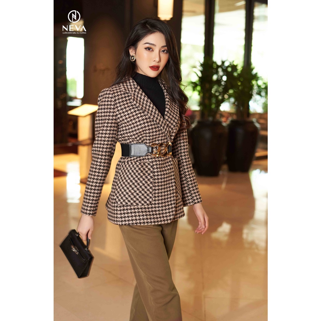 Áo Blazer Nữ Công Sở Neva Vải Dạ Họa Tiết Nanh Sói 21F1W620406K022