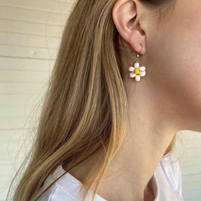 Bông tai hoa tulip hoa cúc daisy dễ thương vintage