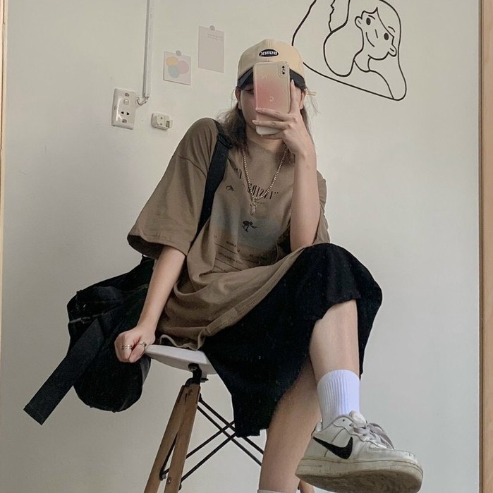 Áo phông in hình vintage oversize chất dày Bazic one