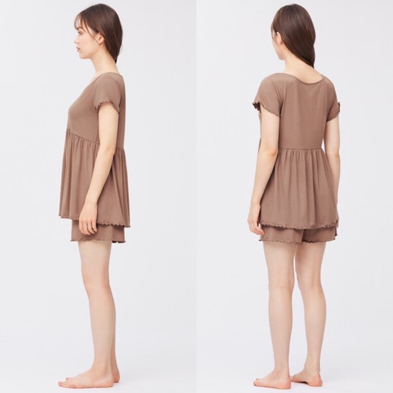 Bộ quần áo cộc nữ cổ tim liền cup ngực dễ thương của Gu - Nhật