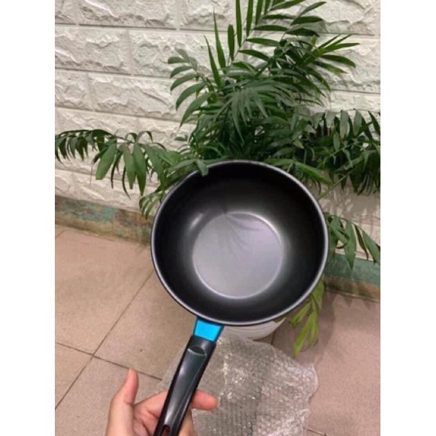 Chảo chống dính sâu lòng sz 18 siêu xinh( dùng được bếp ga- bếp từ -bếp hồng ngoại) ( Hàng Sẵn)