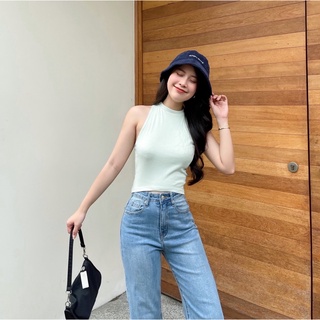 Áo balo cổ cao dáng croptop lửng
