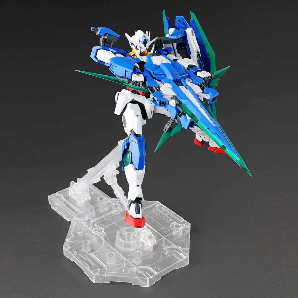 Mô Hình Gundam Bandai MG 00 QanT Full Saber 1/100 Gundam 00V [GDB] [BMG]