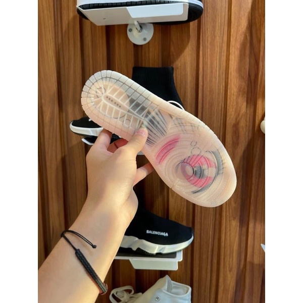 giày jordans hồng