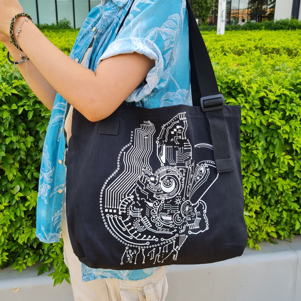 Túi tote jean đen, túi đeo vai cá tính local brand WeMe chính hãng