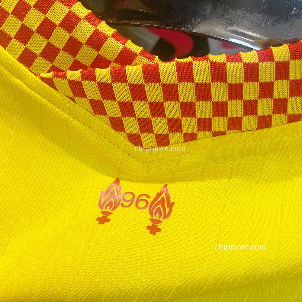Bộ áo bóng đá Liverpool Vàng caro sân khách mùa giải mới 2021 Thái cao cấp