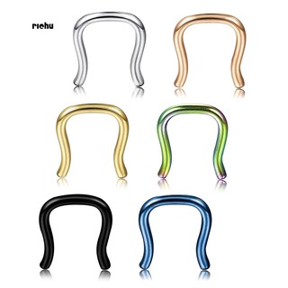 6 khuyên mũi thời trang cá tính