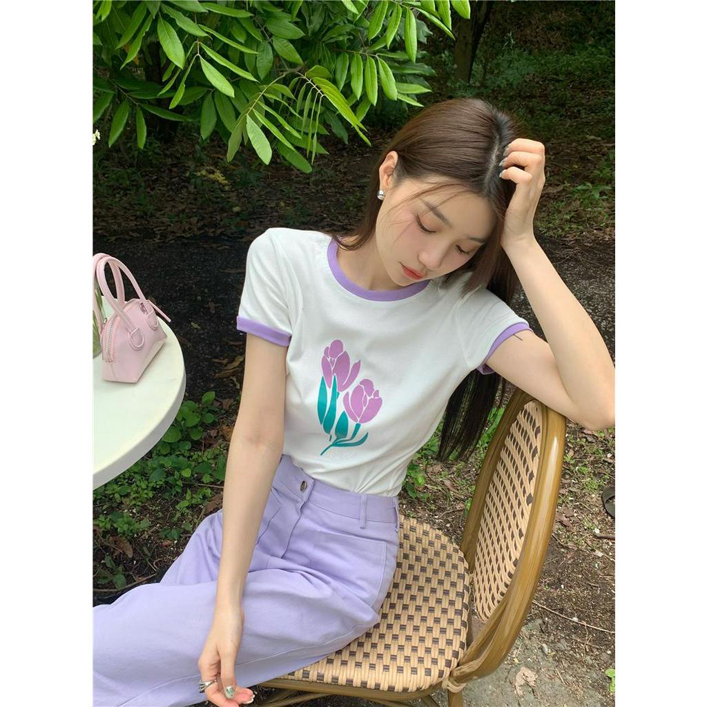 Áo Thun Ngắn Tay Dáng Ôm In Hoa Tulip Xinh Xắn 51543