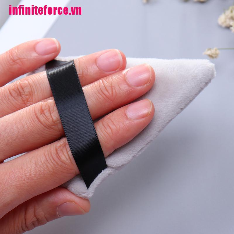 (Hàng Mới Về) Mút Trang Điểm Hình Tam Giác Cầm Tay 1 / 2