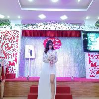 Đầm cô dâu thiết kế