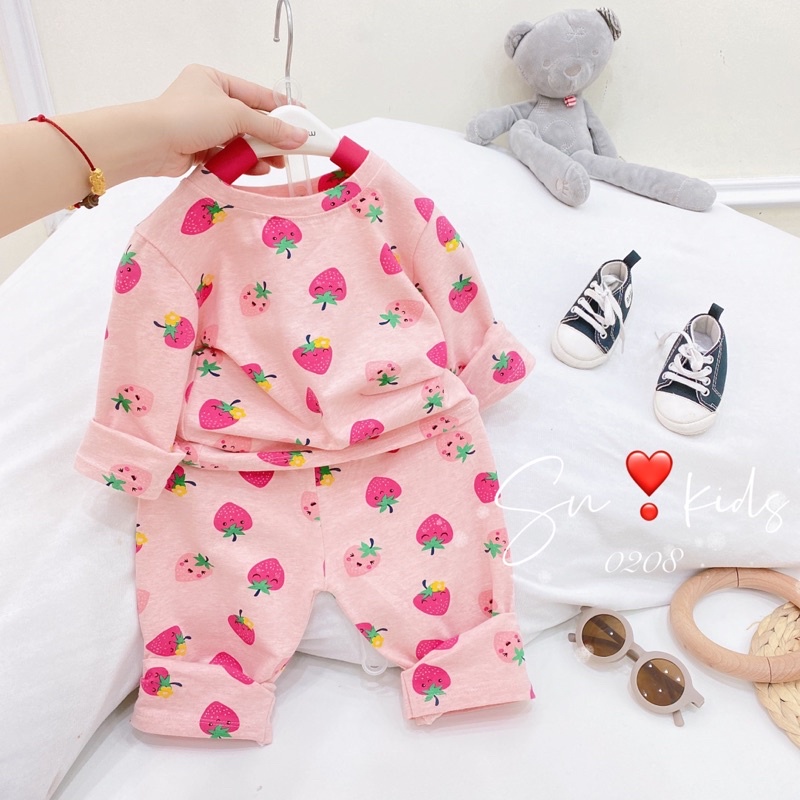 xả Bộ cotton in hình QC cho bé gái