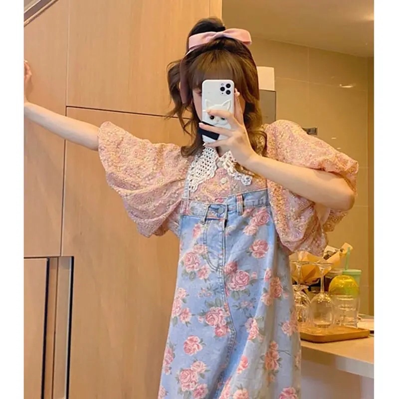 Yếm denim hoa retro Pháp