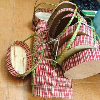 Giỏ Quà Tết mành đỏ giá rẻ