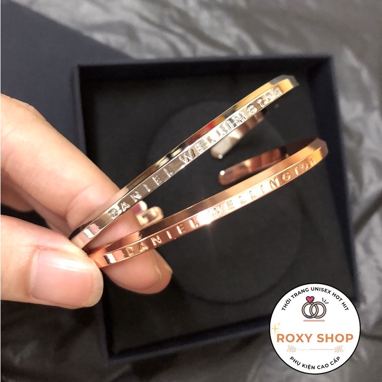 Lắc tay Cuff cặp đôi ROXY shop không gỉ thời thượng. Vòng Cuff đôi Nam Nữ Tình Yêu có chữ Ver1
