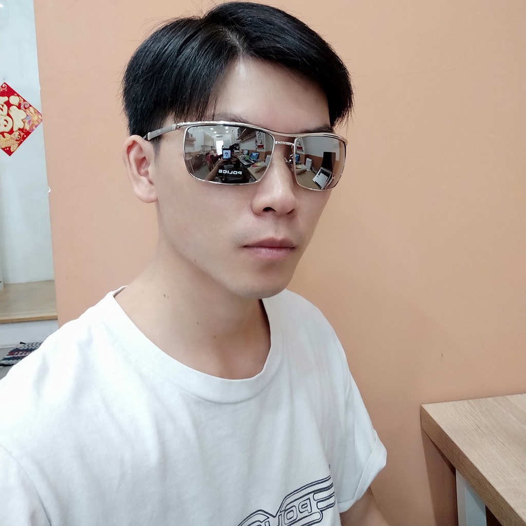 (Hàng chính hãng) Kính mát nam nữ Police SPLB44 màu sắc thời trang